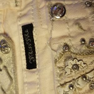 Bubblegum MissMe Skinny Jean's Size 27